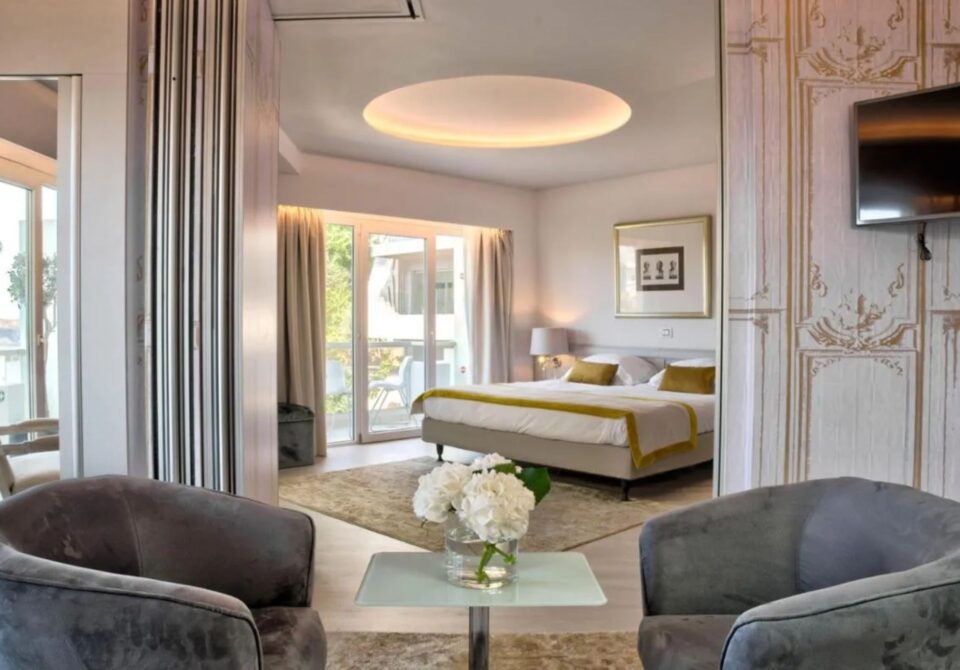 St. George Lycabettus Lifestyle Hotel